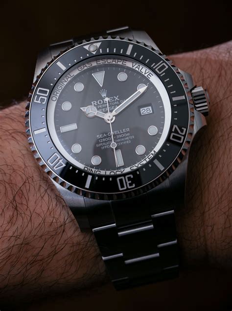 rolex sea dweller con valvola|rolex sea dweller black dial.